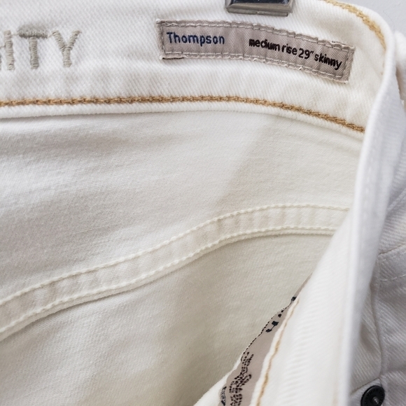 COH Thompson Medium Rise 29" Skinny Jeans Size 26 - Picture 5 of 12